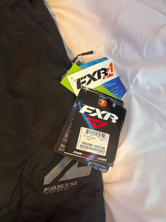 New FXR Woman Winter set in Women's - Tops & Outerwear in Winnipeg - Image 5