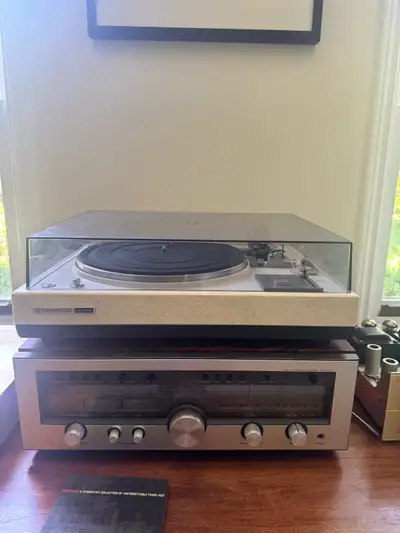 Vintage Kenwood KD-2055 Turntable “the rock”, View more