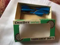 Vintage Deebee Tournament Darts 