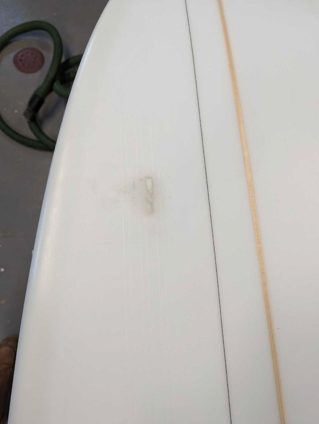 7' 2" Chili mid-strength surfboard  in Water Sports in Bridgewater - Image 3