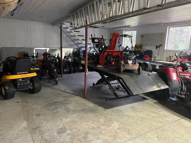 ️ Mise au point, tondeuse, balais mécanique, tracteur à gazon in Lawnmowers & Leaf Blowers in Québec City - Image 3