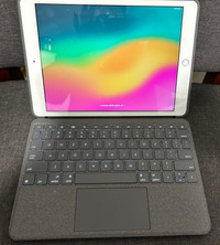 Mint iPad 8th gen 32GB + Logitech Folio and Crayon