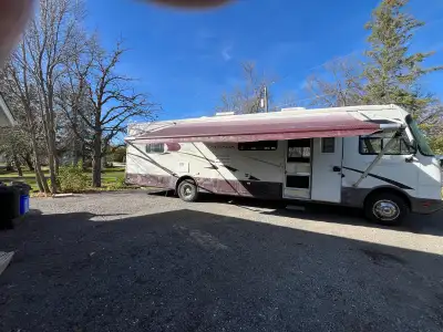 34’ Class A, 37550 miles, fresh safety ready to go. All works as it should, furnace, ac, generator,...