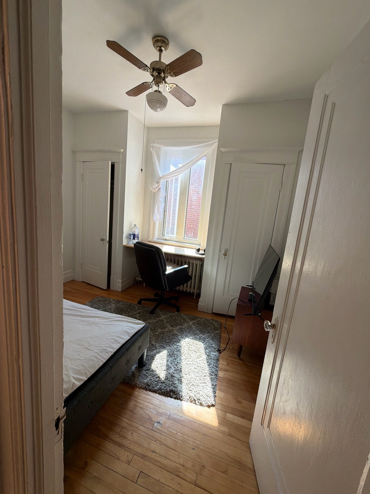 One Bedroom Apartment — photo 3