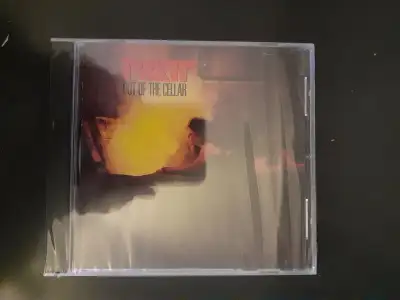 RATT OUT OF THE CELLER CD !, View more