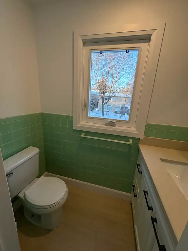 XLARGE 4 Bedroom 1.5 Bath Renovated House at Yonge and Steeles in Long Term Rentals in Markham / York Region - Image 21