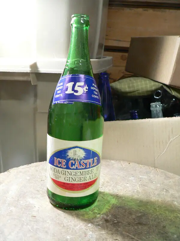 plusieurs bouteille vintage a différent prix in Arts & Collectibles in Lanaudière - Image 2