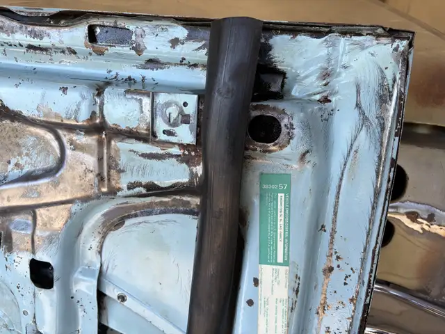 1974 Plymouth Roadrunner hood in Auto Body Parts in Bedford - Image 10