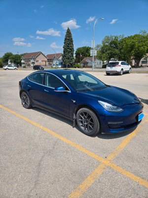 2019 Tesla Model 3 Standard Range Plus
