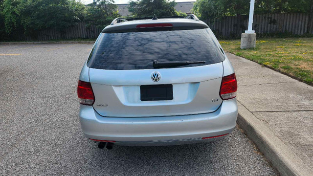 2012 Volkswagen Golf sportwagen TDi in Cars & Trucks in City of Toronto - Image 4