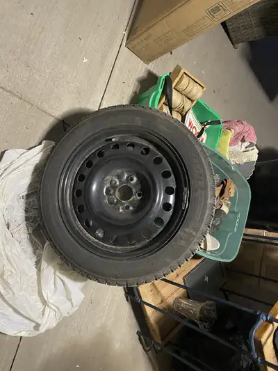 Set of 4 Michelin X-ICE winter tires on steel, black rims. Lightly used for one winter only. Stored...