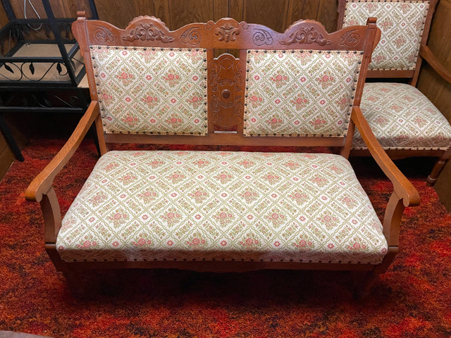 Antique Settee & matching Chair in Couches & Futons in Owen Sound - Image 2