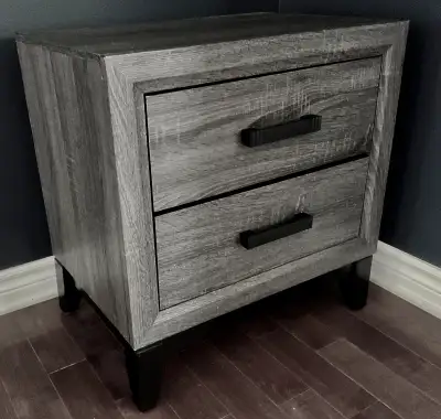 MODERN DRESSER CHEST / NIGHTSTAND / SIDE TABLE - New, View more