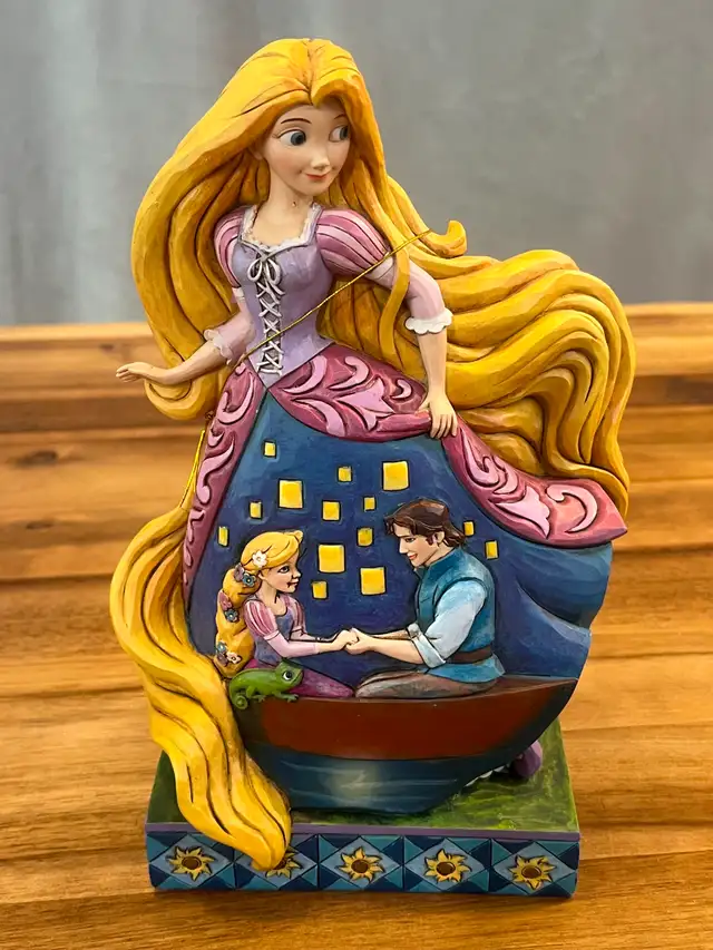 Jim Shore Disney tradition princesses in Arts & Collectibles in Laurentides - Image 5