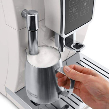 DeLonghi Dinamica Espresso Machine in Coffee Makers in City of Halifax - Image 4