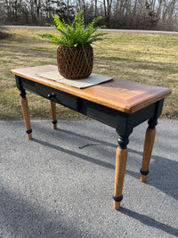 Beautiful solid and sturdy entryway/console table 