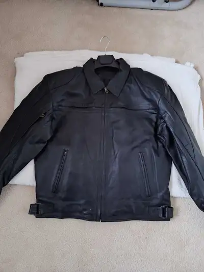 Brand new! men's genuine leather motorcycle jacket XL, View more