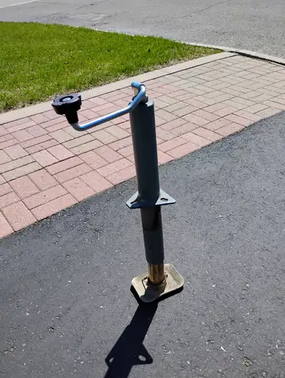 Trailer jack, View more