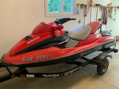 2000 Seadoo GTX-130 horsepower, 951cc engine, is a carbureted two-stroke engine. Ready for water, re...