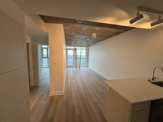 painting 528035904048353284
