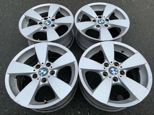 SET of Genuine OEM BMW 17" E60 Xdrive style 138 rims in good con in Tires & Rims in Delta/Surrey/Langley