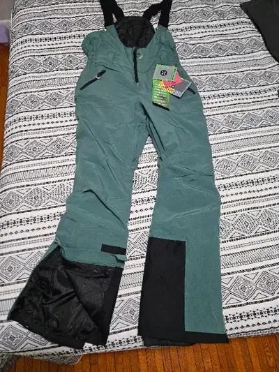 Highly waterproof, breathable and windproof. Full seam sealing technology and watertight zipper ensu...
