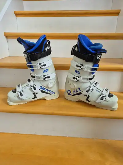 Newer Style 26.5 (Men's 8 / Women's 9) Salomon Ski Boots, View more