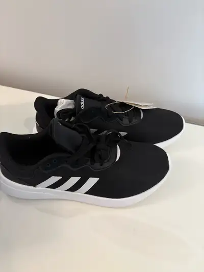 Adidas shoes women’s size 9, View more
