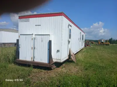 This Alta Fab engineers shack measures 40' x 10' x 10' and is ready for your site or project needs....