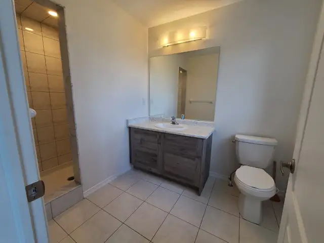 3 Bed 2.5 Bath in West Brant for $2250! in Long Term Rentals in Brantford - Image 3