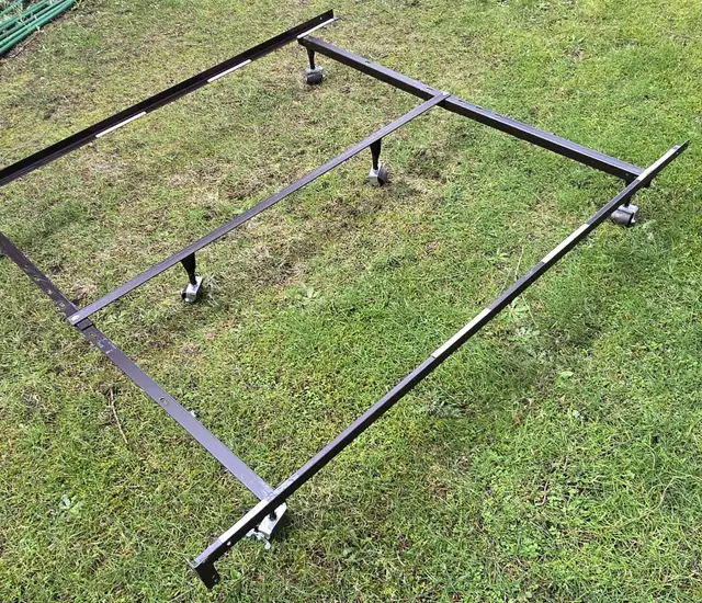 Adjustable Metal Bed Frame (Twin/Double/Queen) in Beds & Mattresses in Campbell River - Image 5