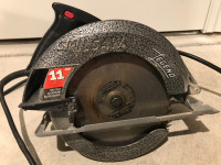Skilsaw with power cord 