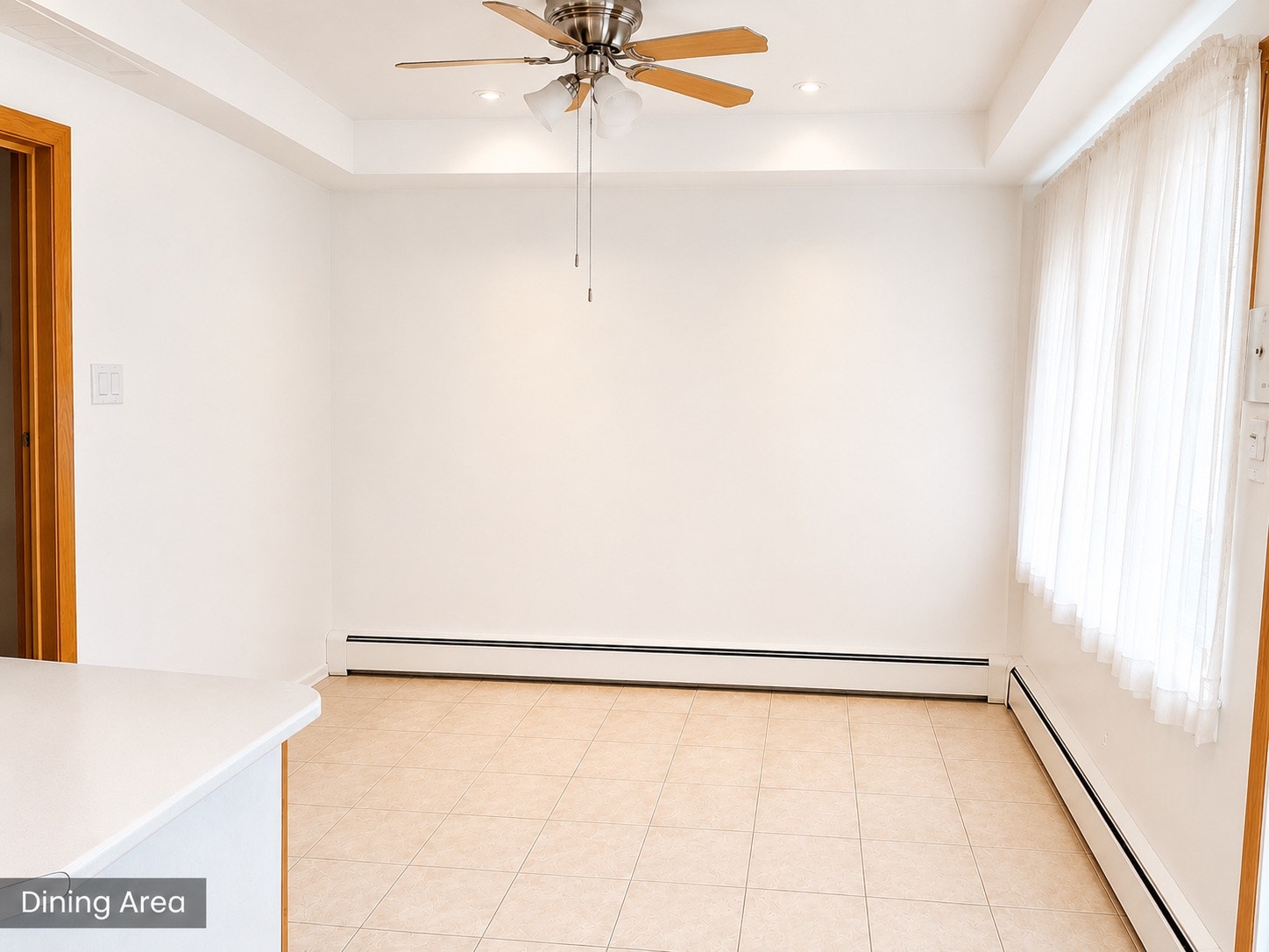 5 1/2 AVEC SOUS-SOL -  DUPLEX -  LACHINE OUEST — photo 3