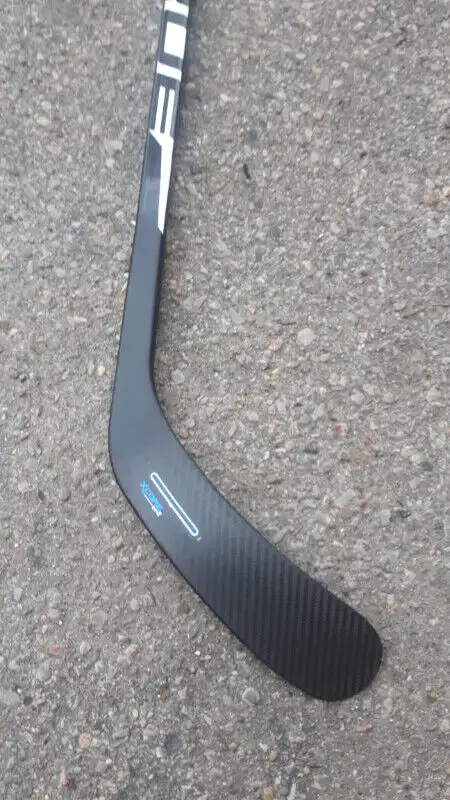 Mitch Marner True Carbon Fibre Hockey Stick in Hockey in Oshawa / Durham Region - Image 9