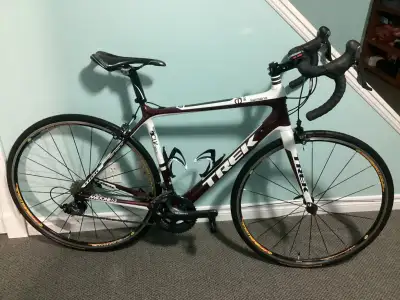 Trek Madone 5.2/New Saris Home Trainer/2nd Wheelset, View more