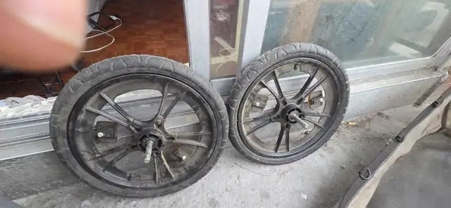 Kids BMX bike + small cargo bike  trailer in BMX in Ottawa - Image 11