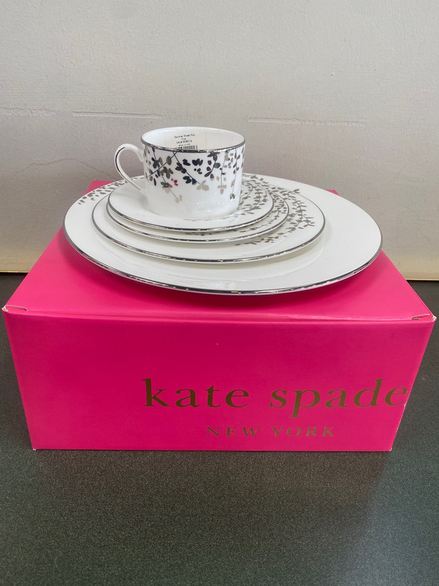 Kate Spade Gardner Street Platinum Place Setting in Kitchen & Dining Wares in Oshawa / Durham Region