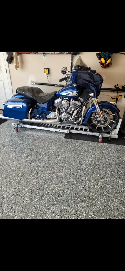 2022 Indian Chieftain Limited Deep Water Metallic Paint 17500 KM Thunderstroke 116 engine 7 in touch...