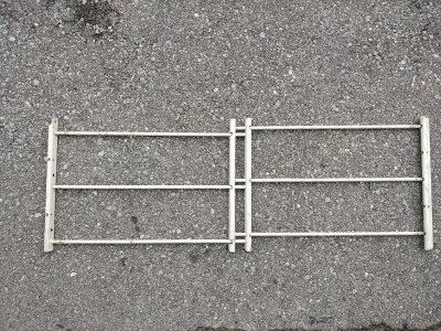 Adjustable Basement Window Security Bar. It's in good condition. 24"~44"(W)×15"(H) $10 Pickup near D...