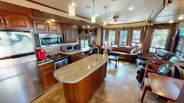 Beautiful RV Lot and Trailer located in Valley's Edge Resort63235121725953122