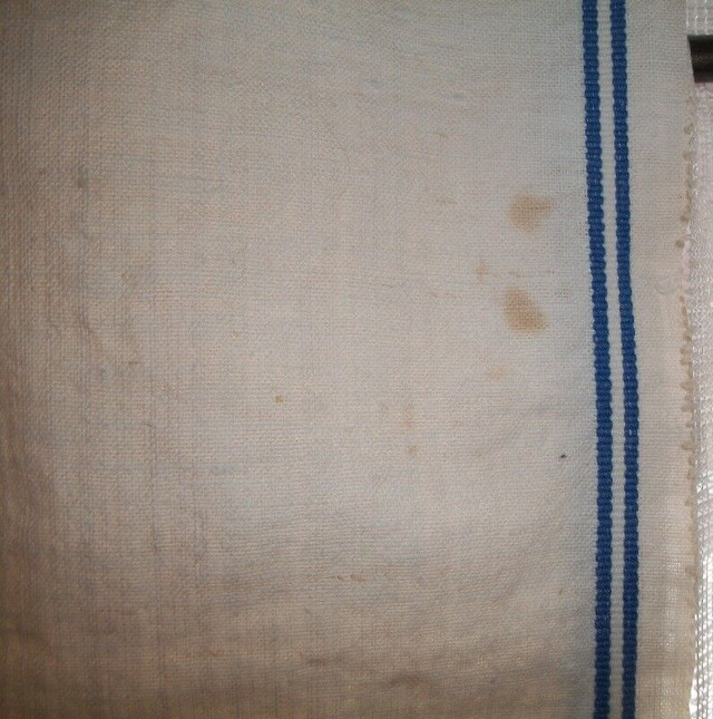 Vintage Eisenman Linen/Cotton Roller Towel dans Art et objets de collection  à Longueuil/Rive Sud - Image 4
