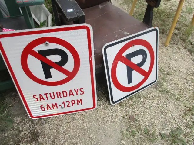 1995 - 2007 IOWA TRAFFIC STREET ALL METAL SIGNS $20. EA. MANCAVE