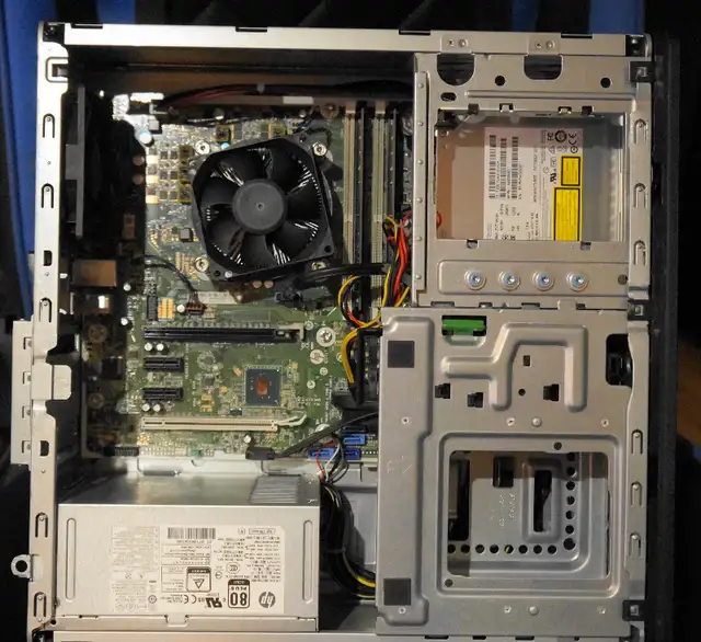 HP Elitedesk 800 G3 TWR Gaming PC in Desktop Computers in Longueuil / South Shore - Image 4