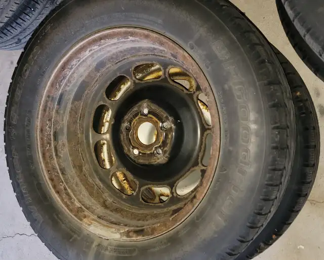 Winter Tires 225 65 R17 with Rims in Tires & Rims in City of Toronto - Image 4