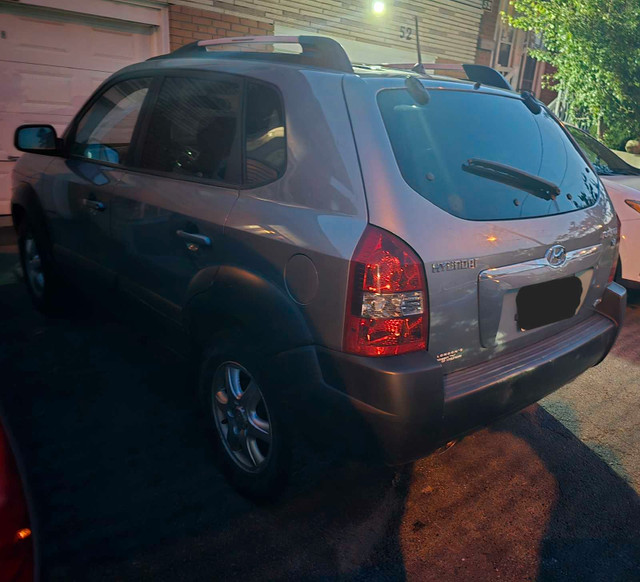 2005 Hyundai Tucson GLS 4WD  in Cars & Trucks in City of Toronto - Image 4