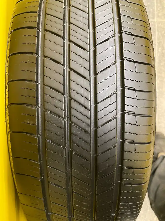 Pair. 225/65R17 102H   Michelin Defender T+H. in Tires & Rims in Mississauga / Peel Region - Image 7