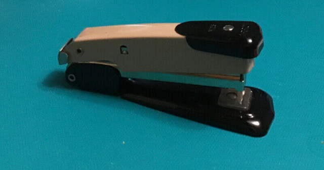 Vintage Arrow M25 stapler in Other Business & Industrial in City of Halifax