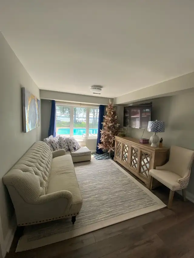 Lake Simcoe Cottage for Rent in Orillia in Ontario in Canada - Image 4