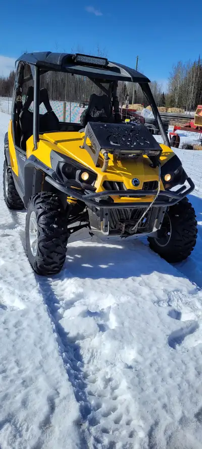 can-am commander 800cc very good condition, got also dump (see pictures) 2 modifications to original...