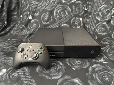 Selling a fully working Xbox One 1TB console bundle – reset, tested, and ready to play ✅ Includes: ✅...